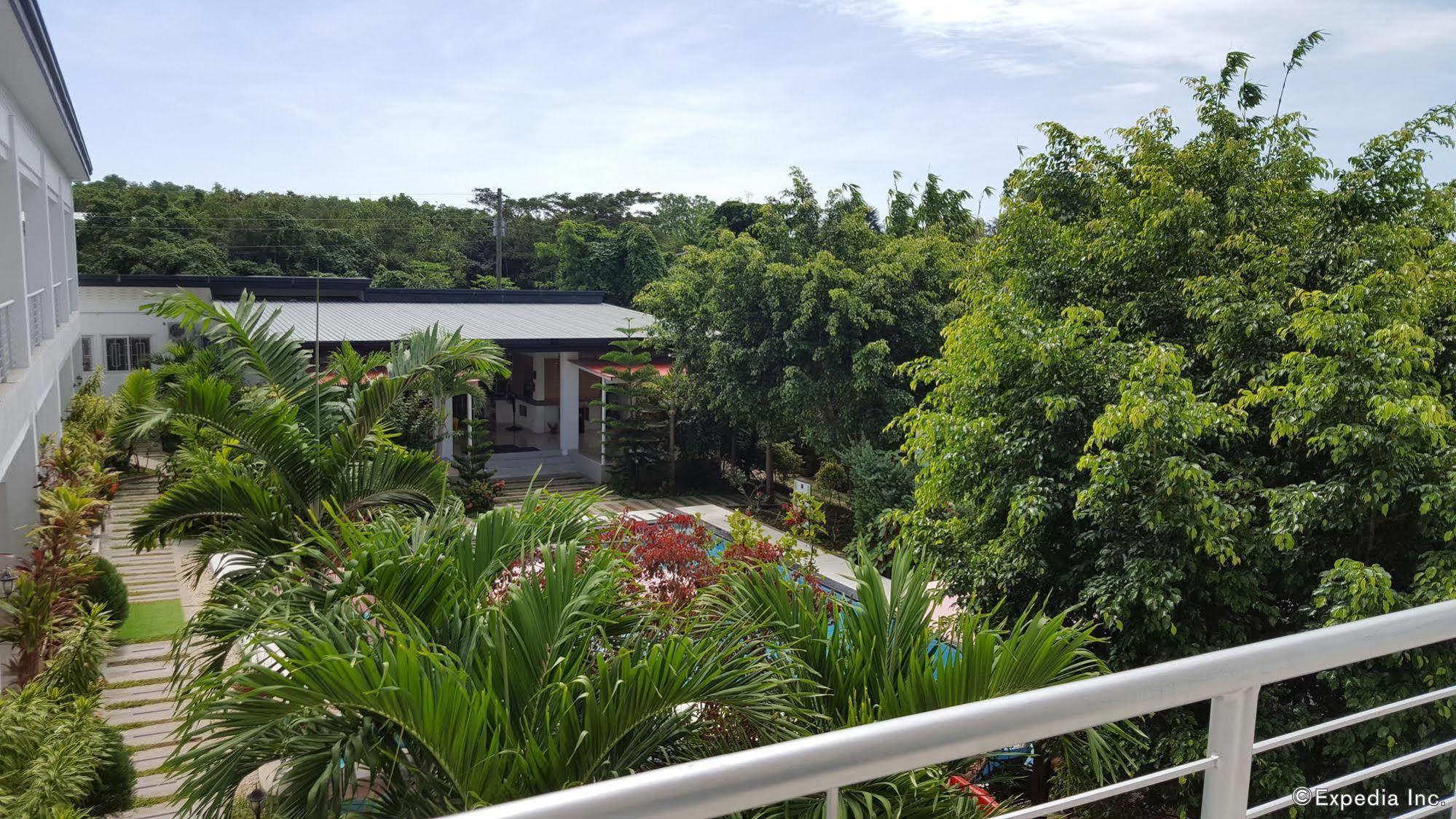 Paboreal Boutique Hotel Puerto Princesa Exterior photo